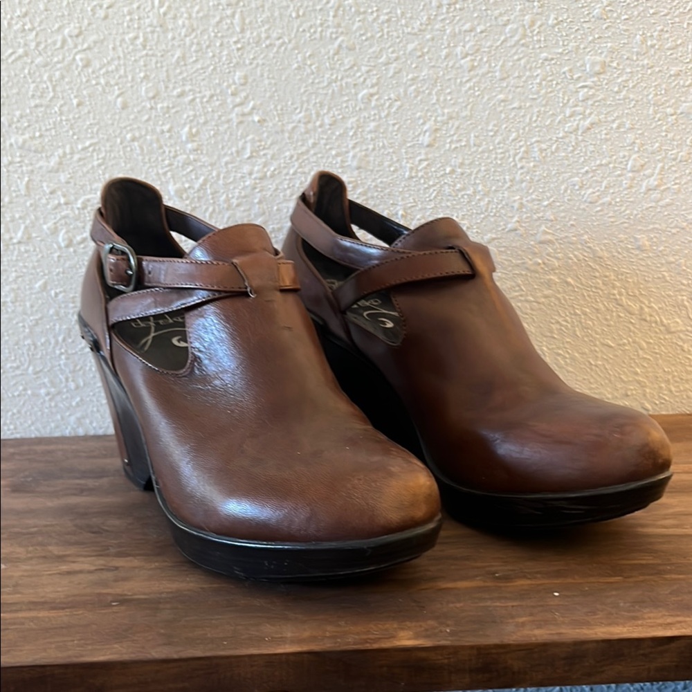 Dansko Brown Mules and Clogs with Chunky Heel and Adjustable Strap